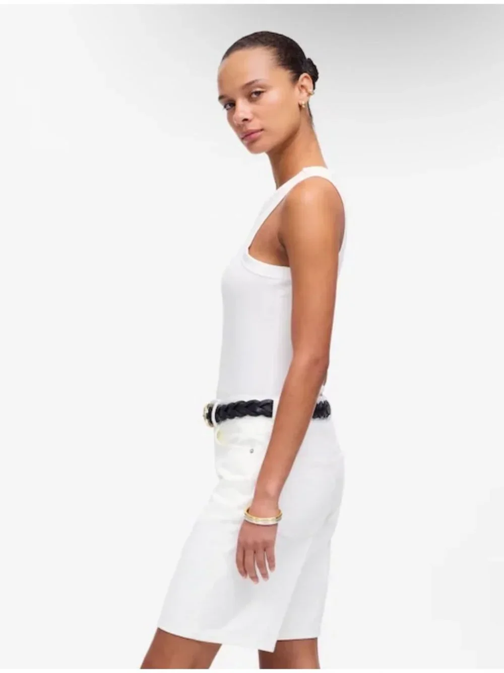 NWT Madewell White The 1997 Denim High Rise Bermuda Shorts - Size: 30